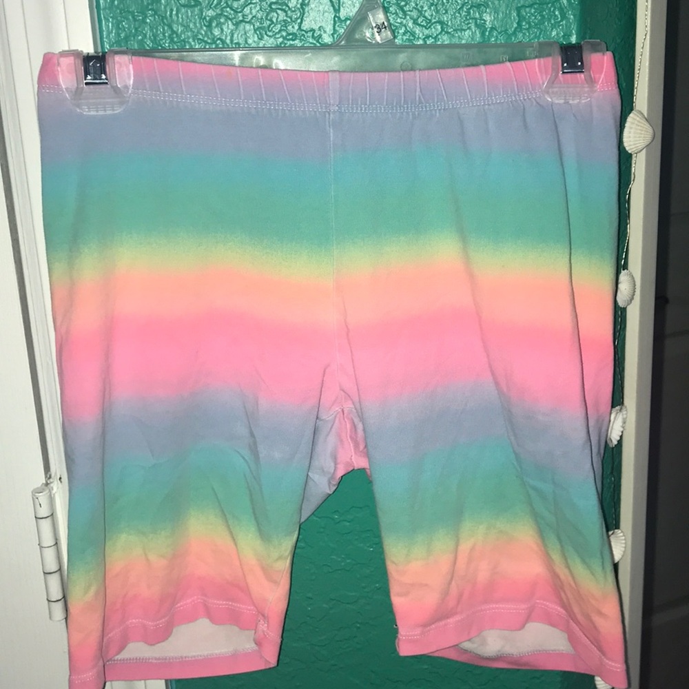 CIRCO Tiedye shorts!! With spandex!!